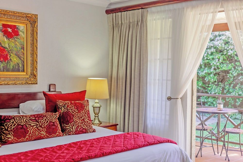 Afrique Boutique Hotel O.R. Tambo Luxury Double Room (4) 5