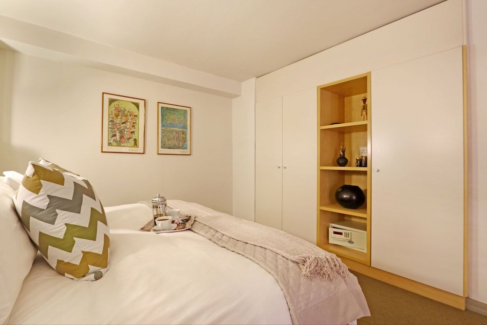 undefined Cape eazi stayz Old Mutual Apartments 4