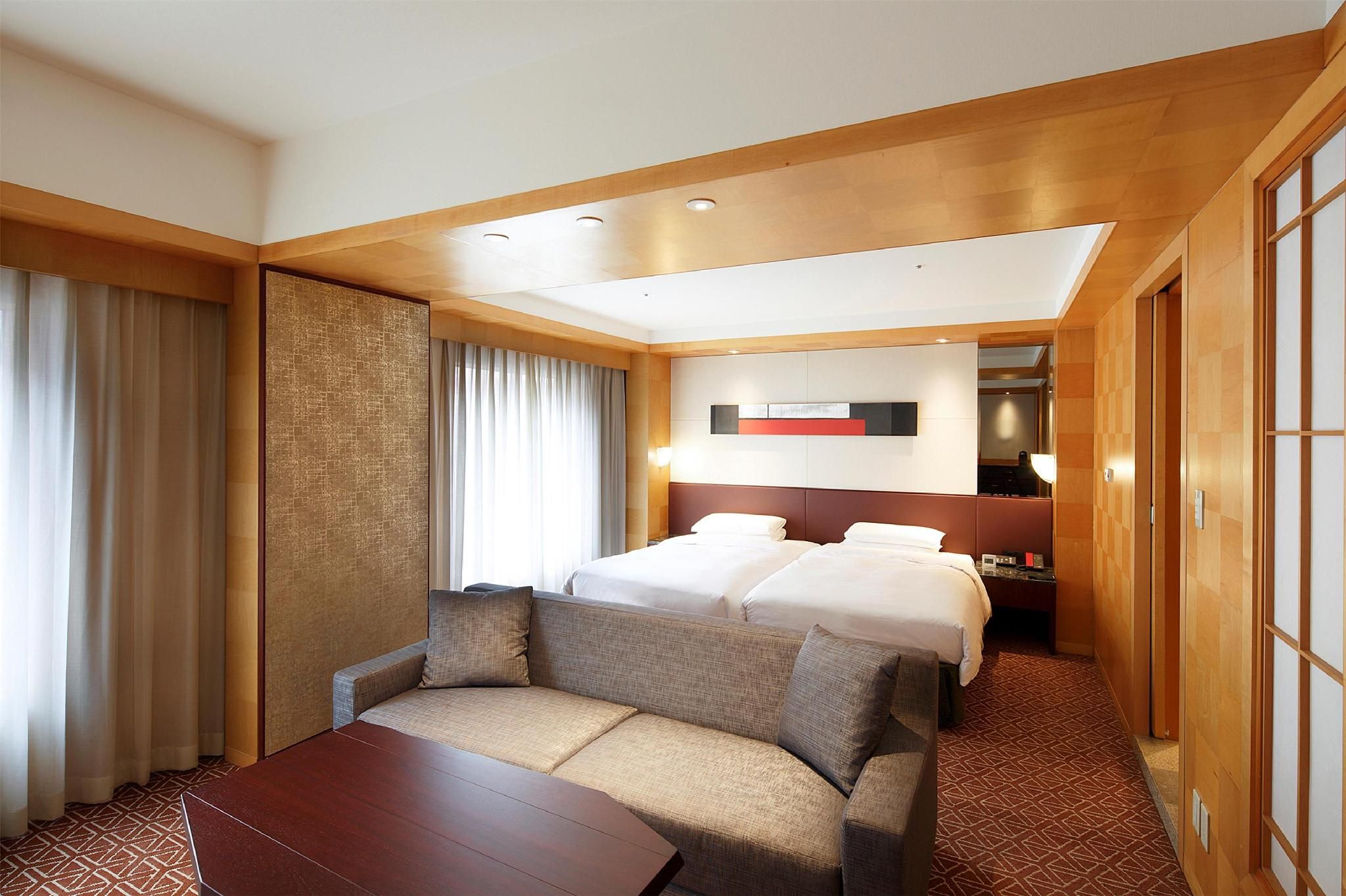 2 Twin Beds, Club Access, Deluxe