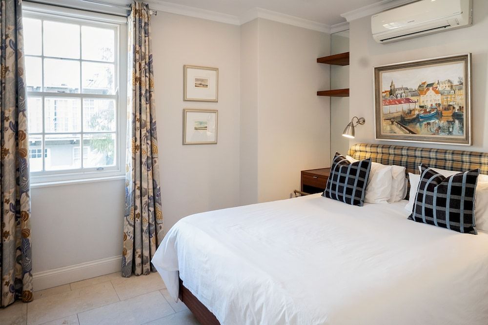 Purple House Superior Apartment, 2 Bedrooms, Non Smoking, Mountain View 2