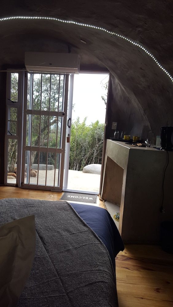 Addo Dung Beetle Guest Farm Dung Beetle Suite single beds (5) 6