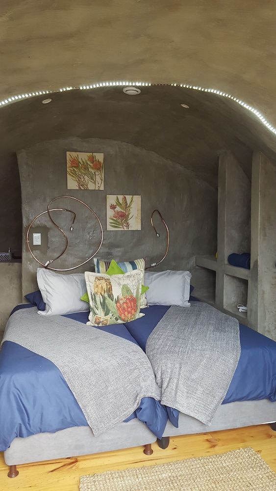 Addo Dung Beetle Guest Farm Dung Beetle Suite single beds (5) 4