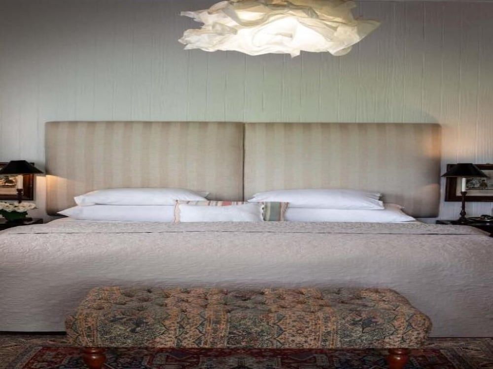 The Vineyard Country House Room (03)