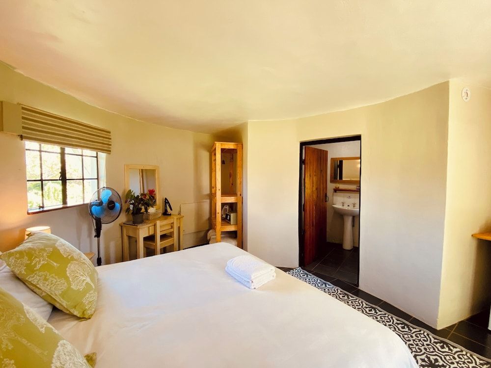 Bella Manga Country Escape Silo rooms 5