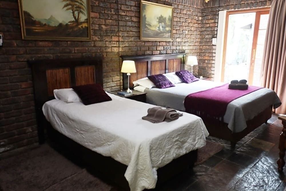 Royal Game Guest House Family Room 14