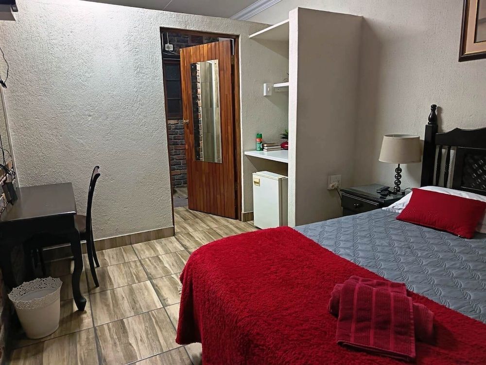 Royal Game Guest House Double Room