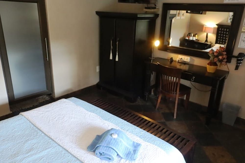 Royal Game Guest House Double Room 25