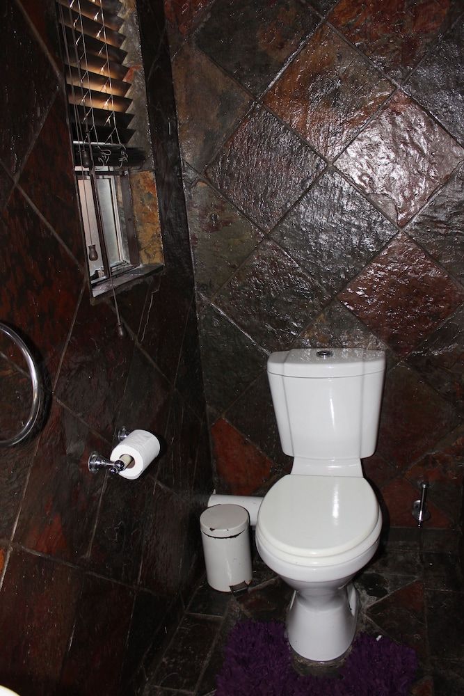 Royal Game Guest House Double Room 21