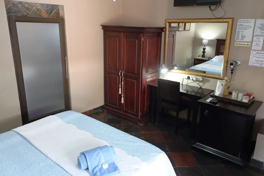 Royal Game Guest House Double Room 8