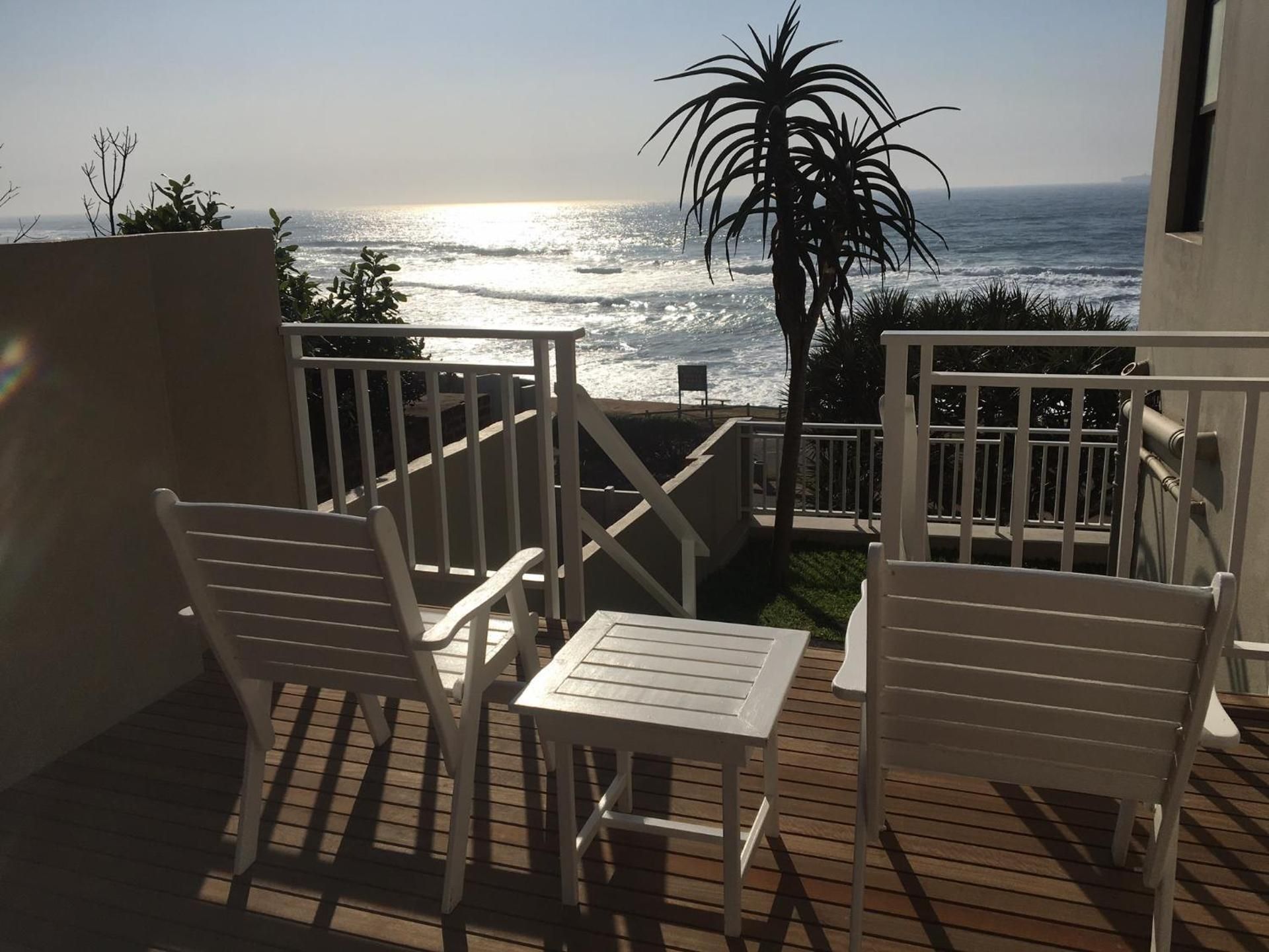 Double or Twin Room with Side Sea View