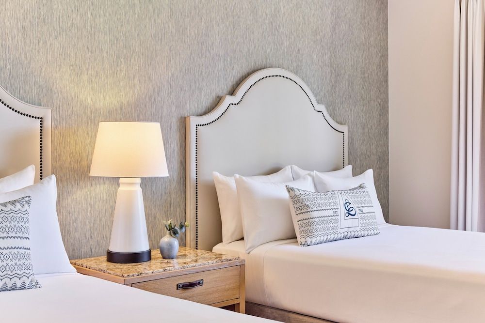 Room, 2 Queen Beds (Golf View)