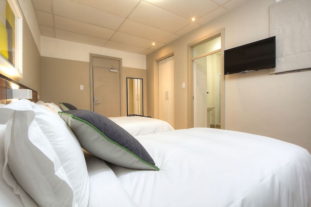 Standard Double Room, 1 Queen Bed
