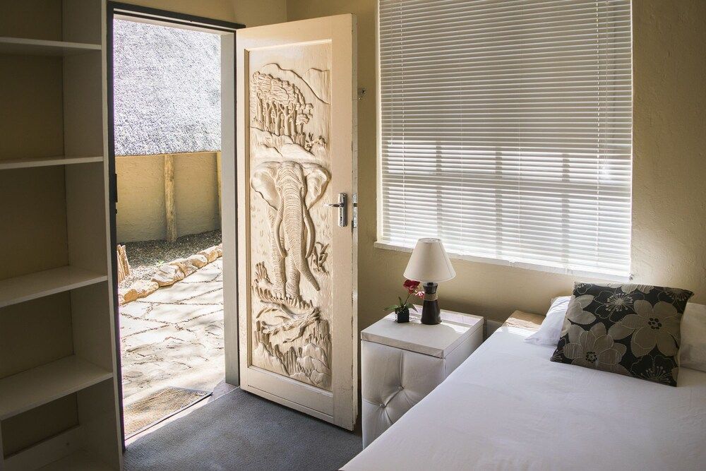 Elephant Tusk 4 Sleeper Bedroom