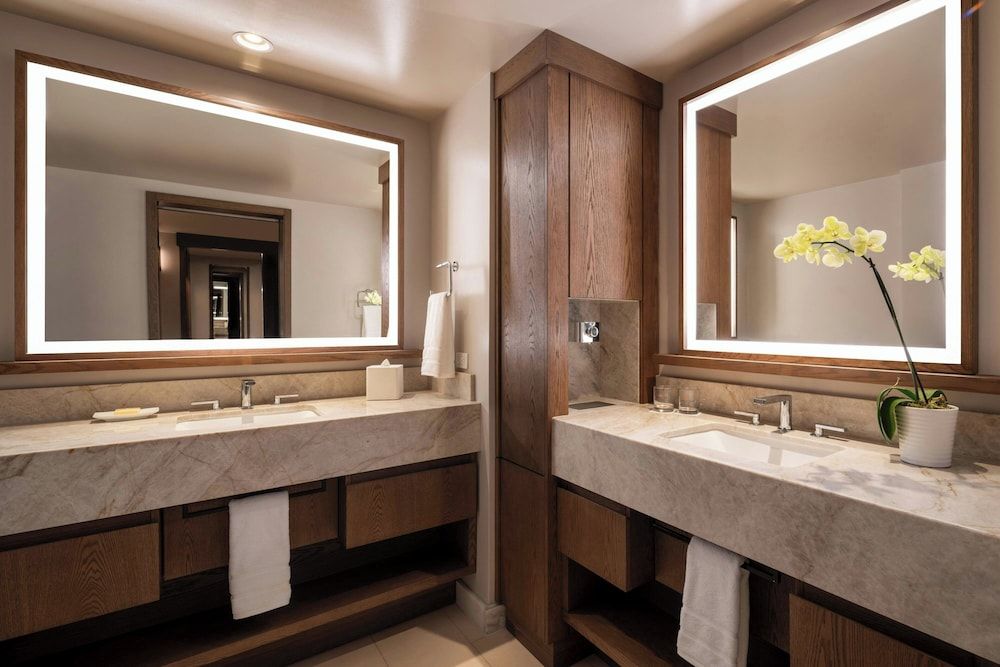 Deluxe Room, 2 Double Beds, Oceanfront (Tower, Newly Renovated)