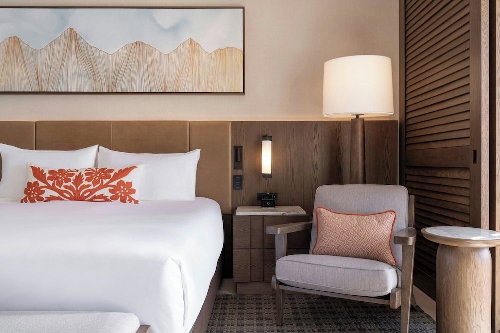 Deluxe Room, 1 King Bed, Oceanfront (Tower, Newly Renovated)