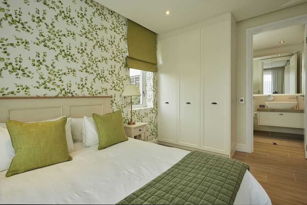 African Elite Properties V&A Waterfront Executive Apartment 4