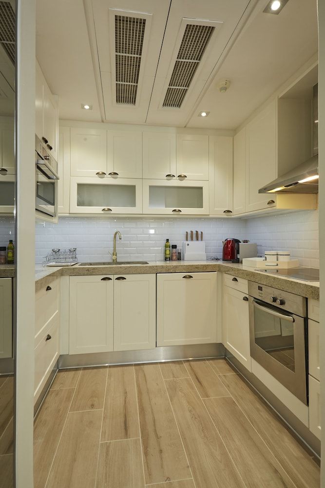 African Elite Properties V&A Waterfront Executive Apartment 6