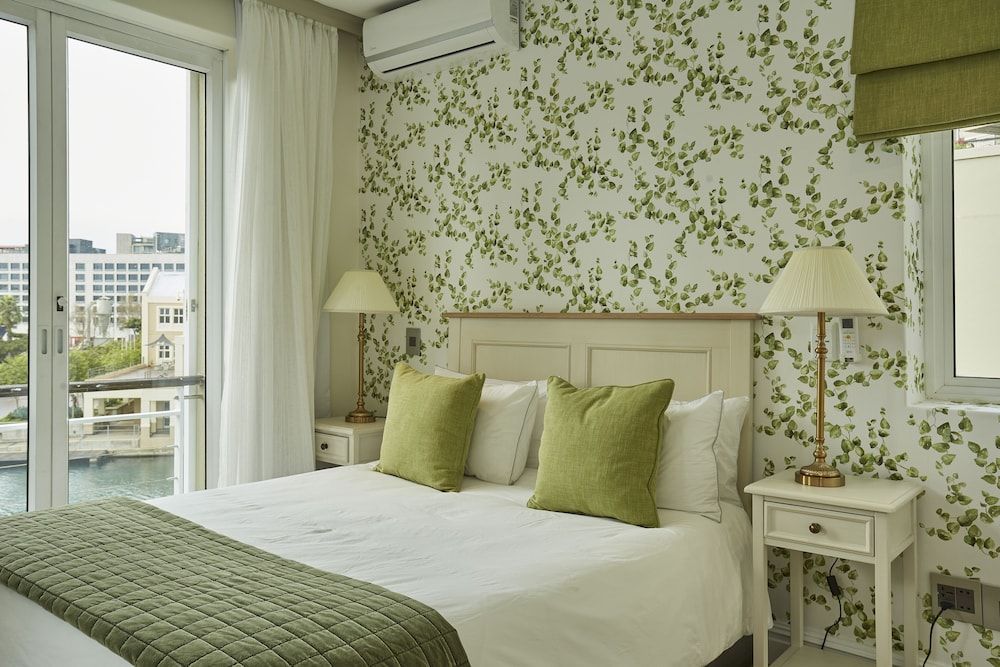 African Elite Properties V&A Waterfront Executive Apartment 2