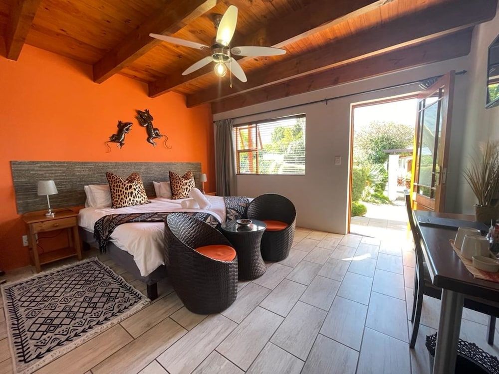 Marula Lodge Guesthouse Deluxe Double or Twin Room, Terrace, Garden Area 2