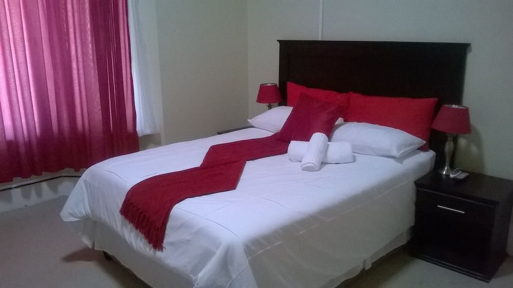 Maple's Guest House Room