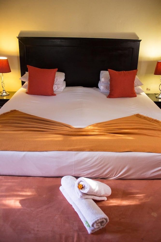 Maple's Guest House Room 5