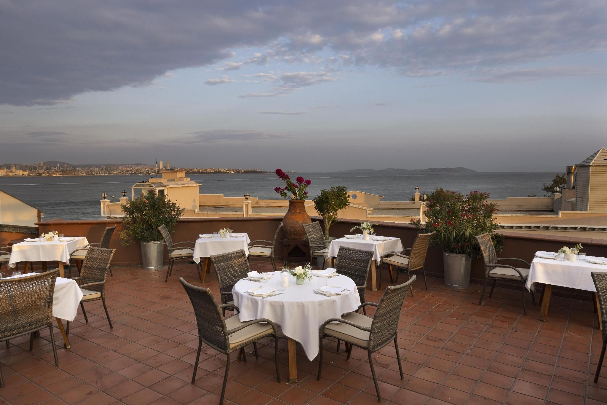 undefined Armada Istanbul Old City Hotel 10
