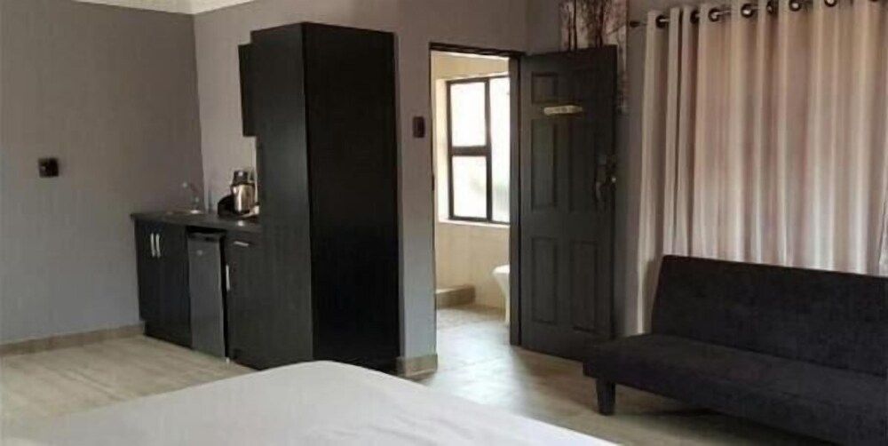 Premium Twin Suite