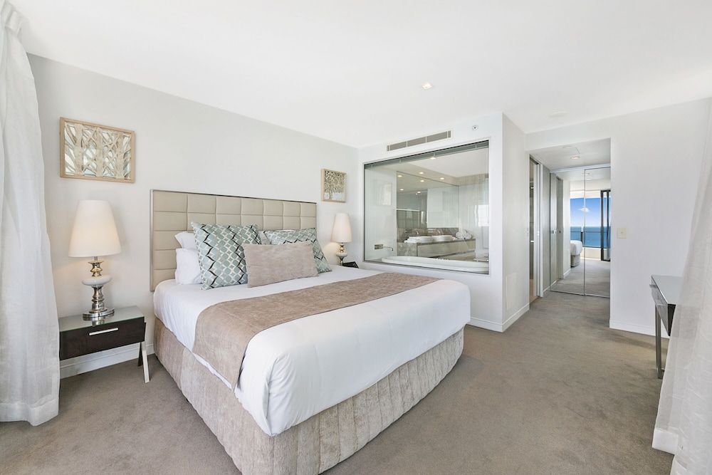 undefined Soul Surfers Paradise - GCLR 9