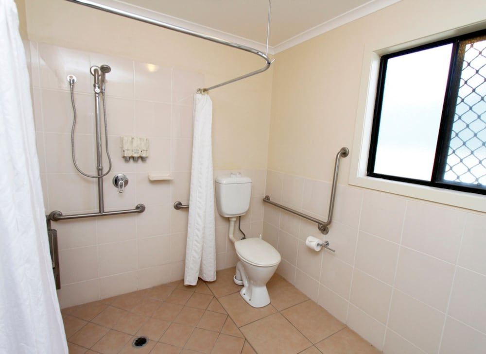 The Palms Motel Room, 1 Queen Bed, Accessible 4