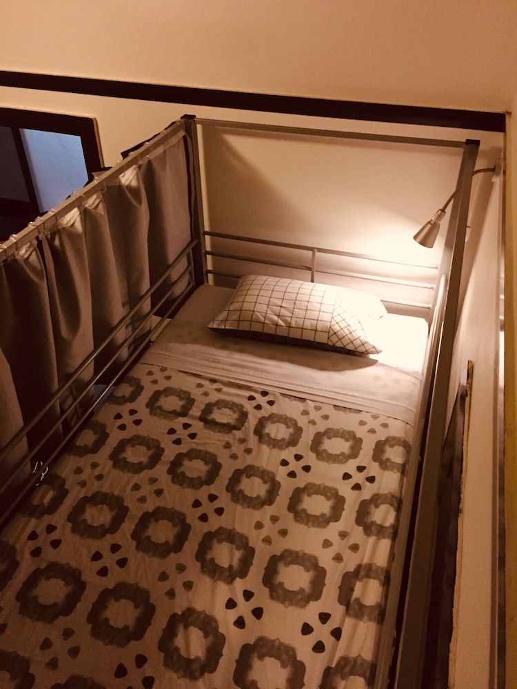 Deluxe Shared Dormitory, Mixed Dorm