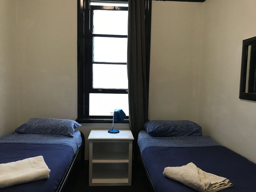 Single Private Room (Shared Bathroom)