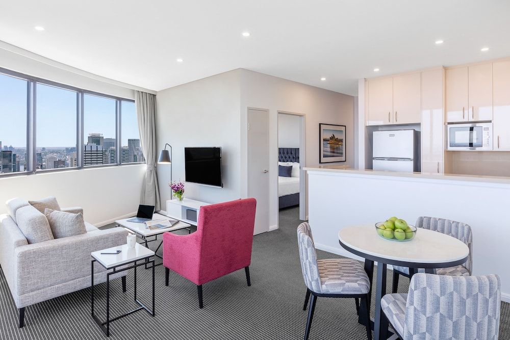 Meriton Suites Kent Street, Sydney 1 Bedroom Altitude Suite 5