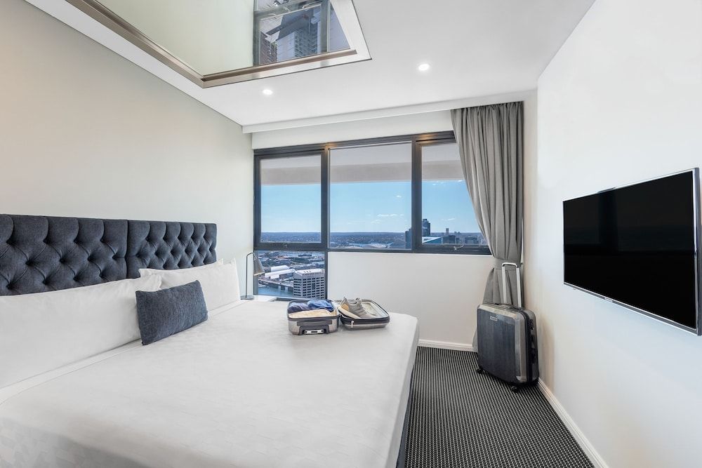 Meriton Suites Kent Street, Sydney 1 Bedroom Altitude Suite 3