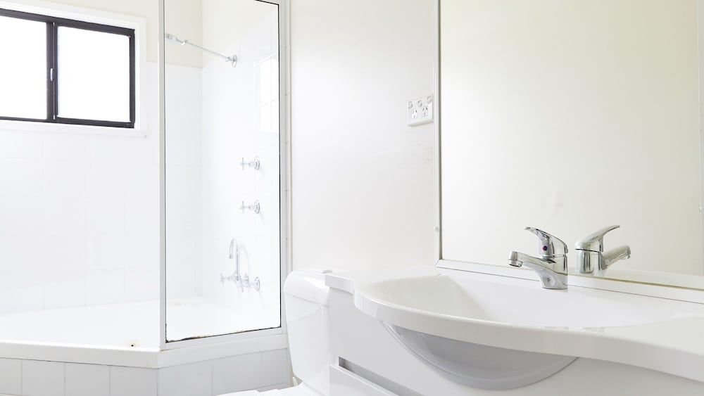 NRMA Port Macquarie Breakwall Holiday Park Bayside Cabin 2