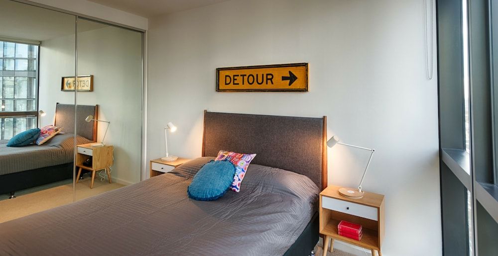 One Bedroom Apartment with Study
