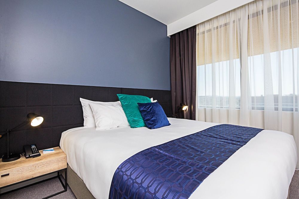 Mantra MacArthur Canberra Studio Room (1 King Bed or 2 Twin Beds)