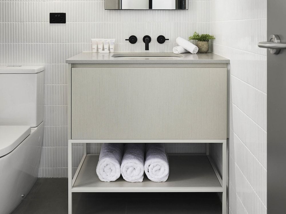 The Chen Melbourne - Art Series Chen Deluxe King, Balcony 4