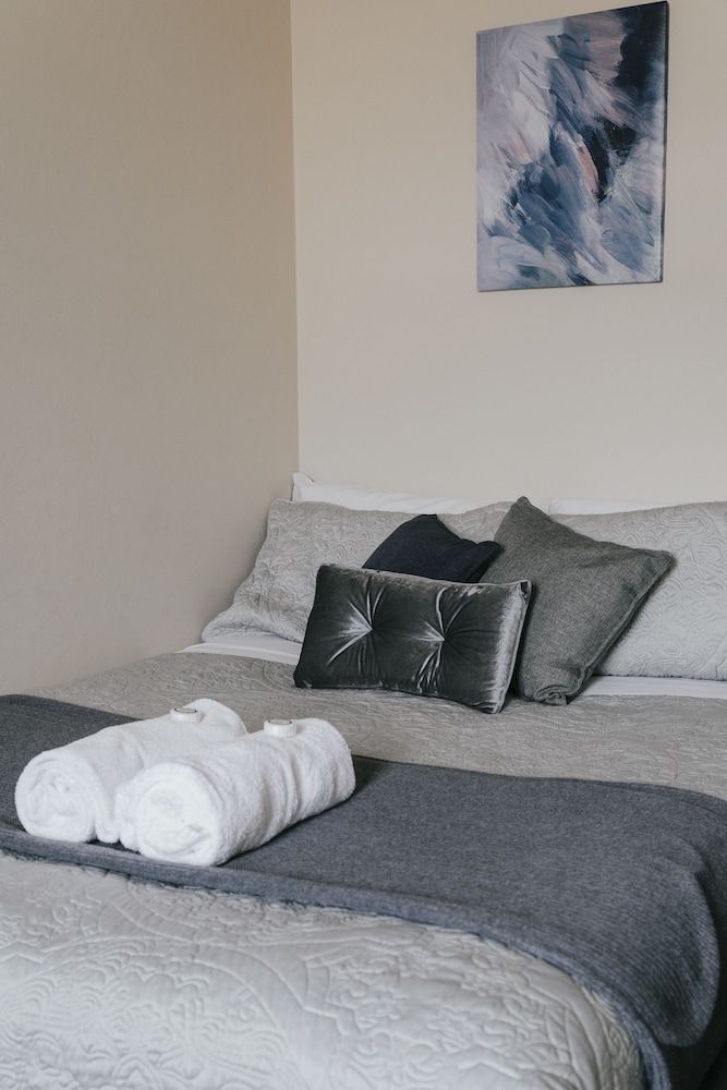 General Roberts Hotel Double Room 2