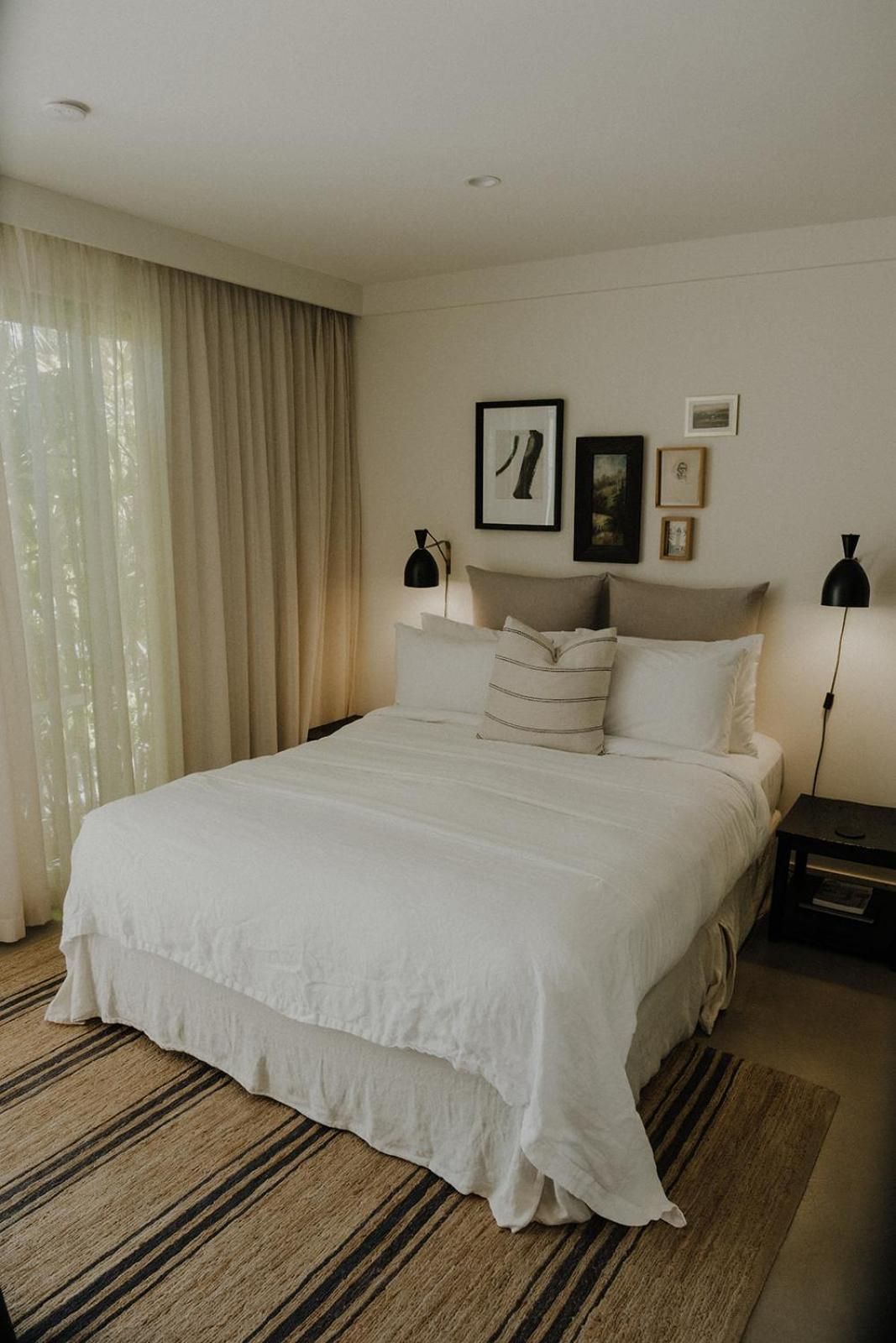 Junior King Room