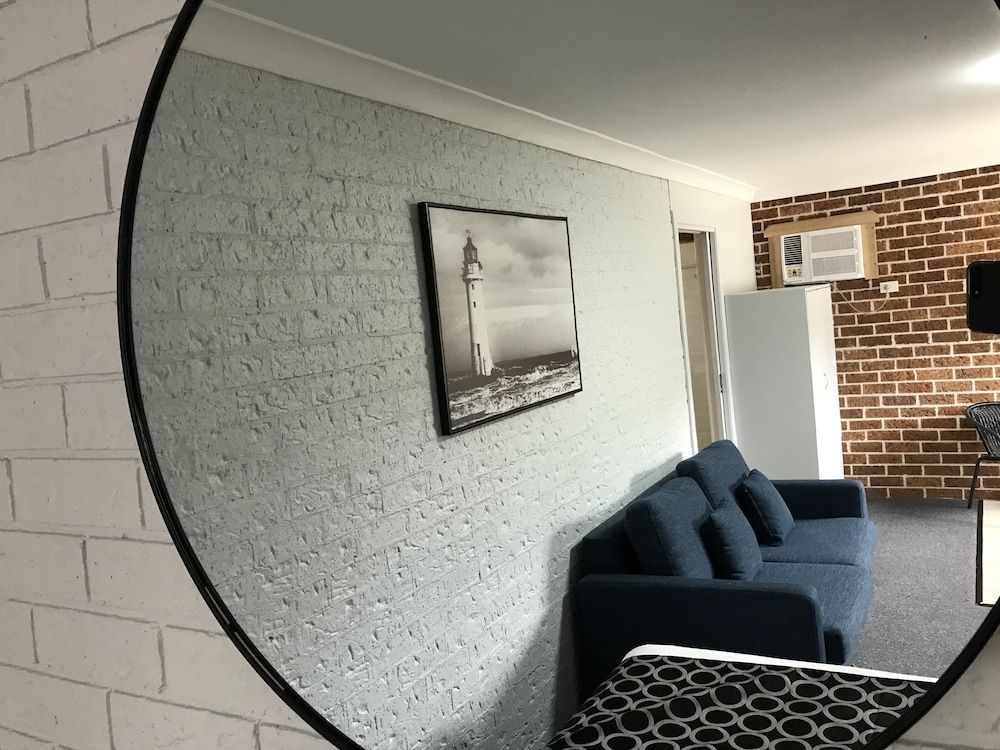 Coffs Shearwater Motel Executive Queen Room with Kitchenette (1st Floor) 4