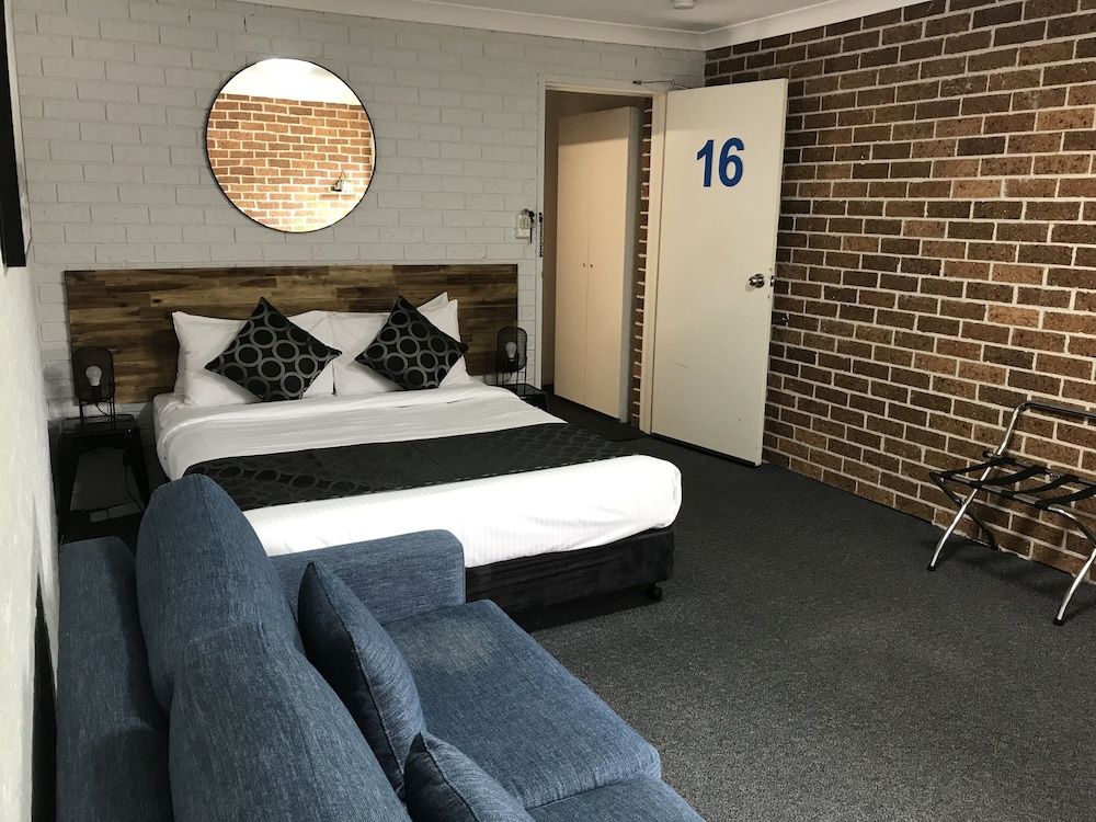 Coffs Shearwater Motel Executive Queen Room with Kitchenette (1st Floor)