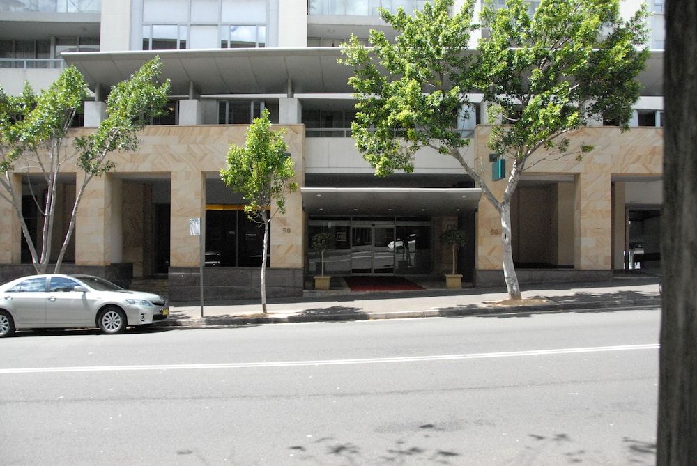 undefined Darling Harbour Getaway 3