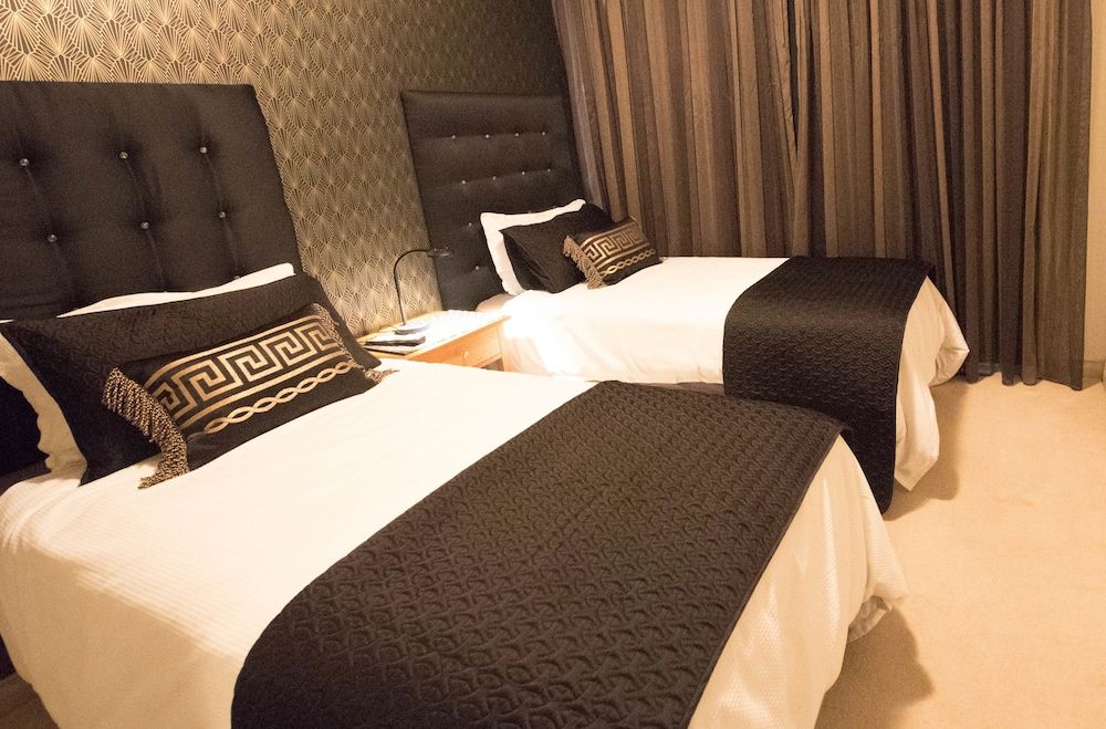 undefined Darling Harbour Getaway 4