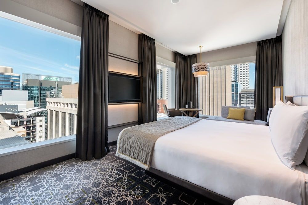King Premium Corner Room