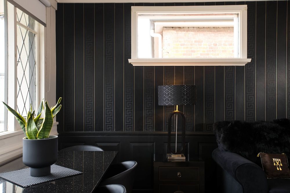 Battery Point Boutique Accommodation Deluxe Apartment, Multiple Beds 13