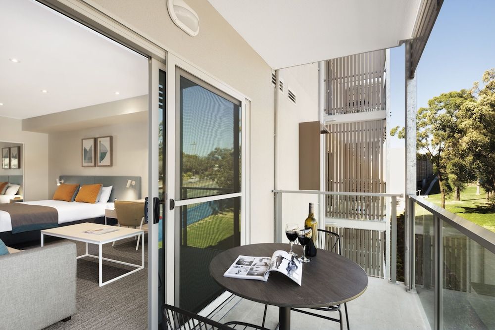 Quest Eight Mile Plains Apartment, 3 Bedrooms, Connecting Rooms 4