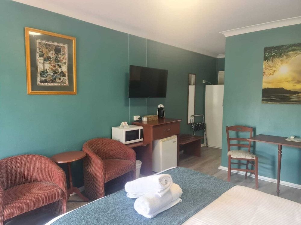 Valley View Motel Luxury Room, 1 Queen Bed 2