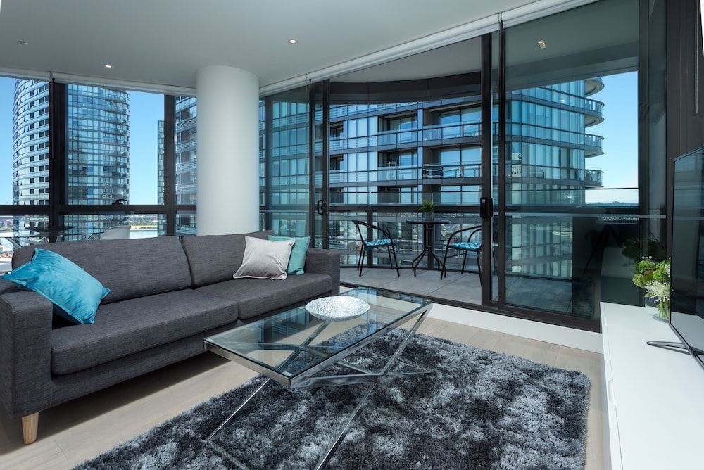 Executive One Bedroom Apartment - Riverside