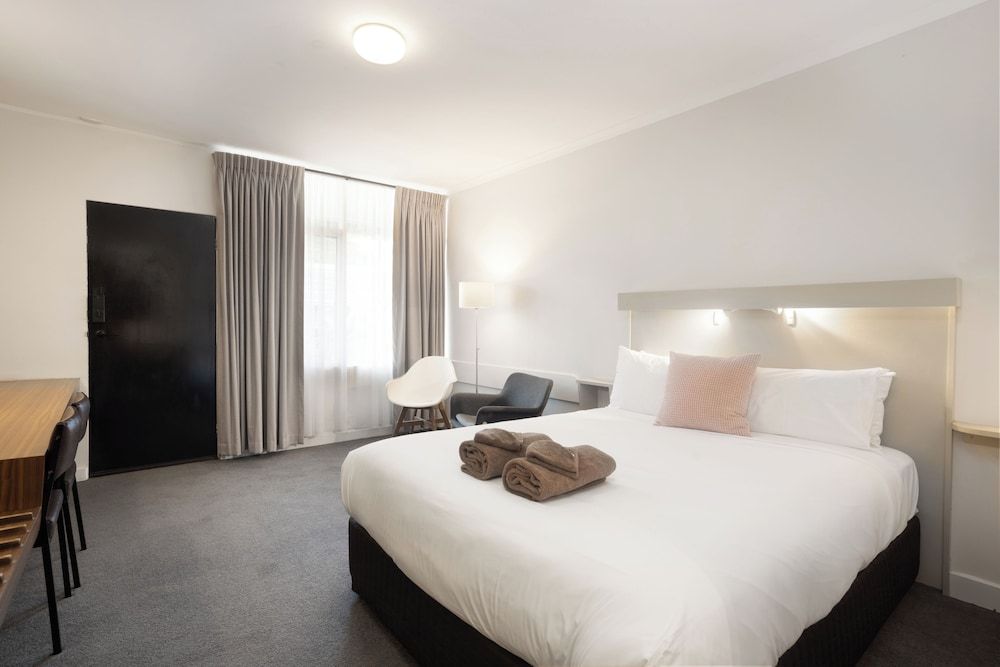 Maffra Motor Inn Double Room, 1 Queen Bed 3