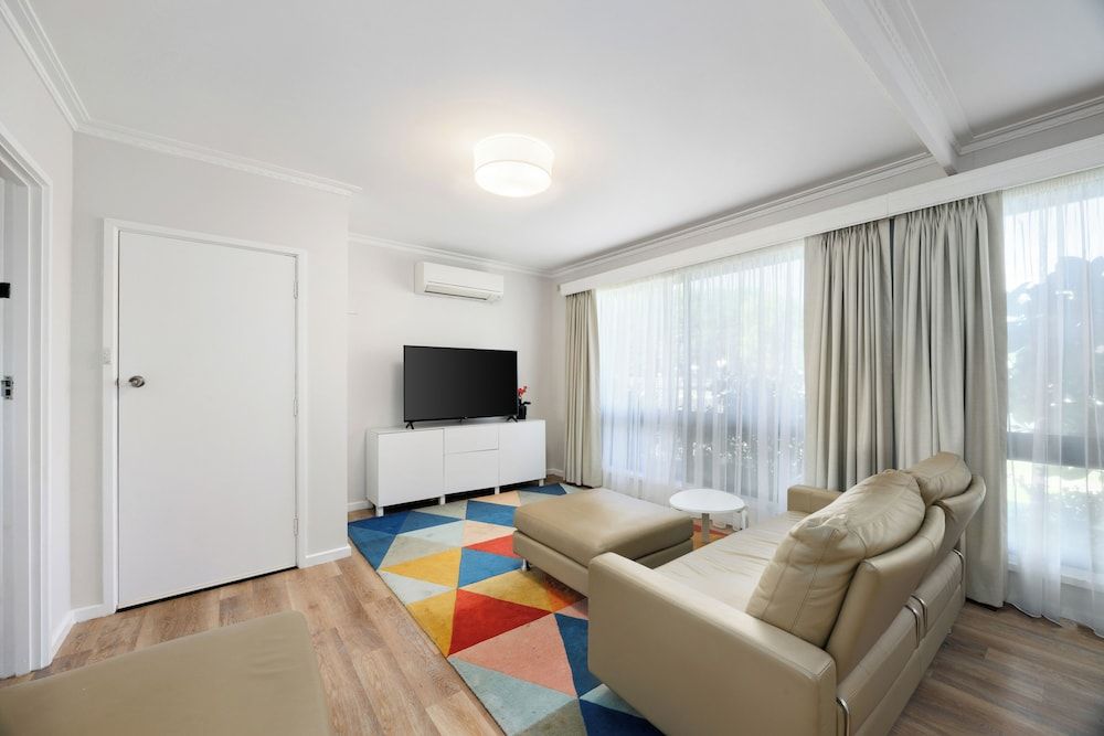 Maffra Motor Inn Apartment 8